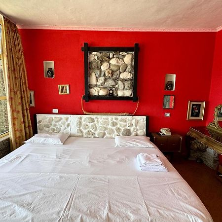 Hotel Vila "Oda E Miqve" Wlora Zewnętrze zdjęcie