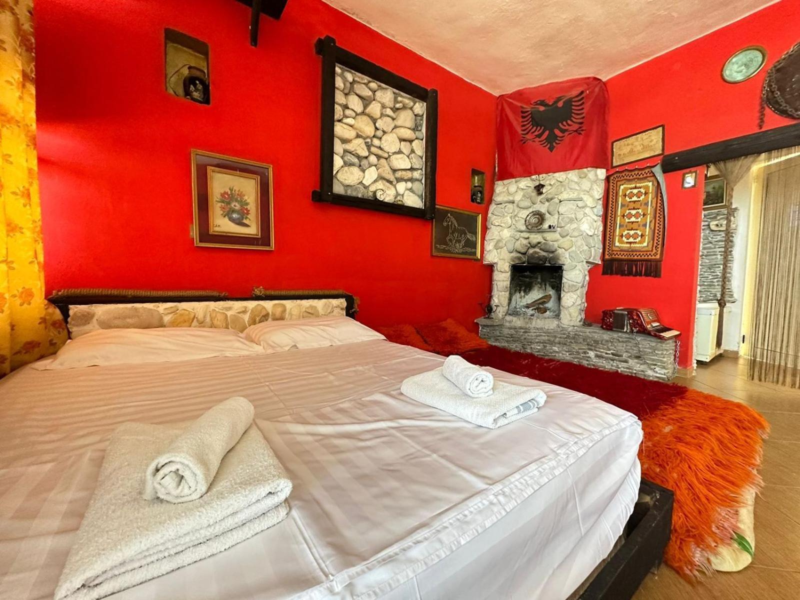 Hotel Vila "Oda E Miqve" Wlora Zewnętrze zdjęcie