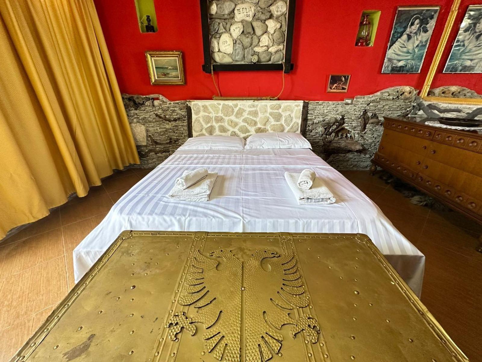 Hotel Vila "Oda E Miqve" Wlora Zewnętrze zdjęcie