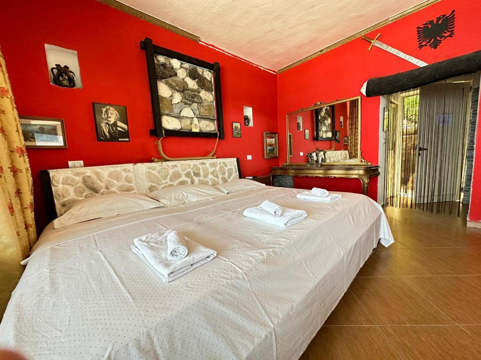 Hotel Vila "Oda E Miqve" Wlora Zewnętrze zdjęcie