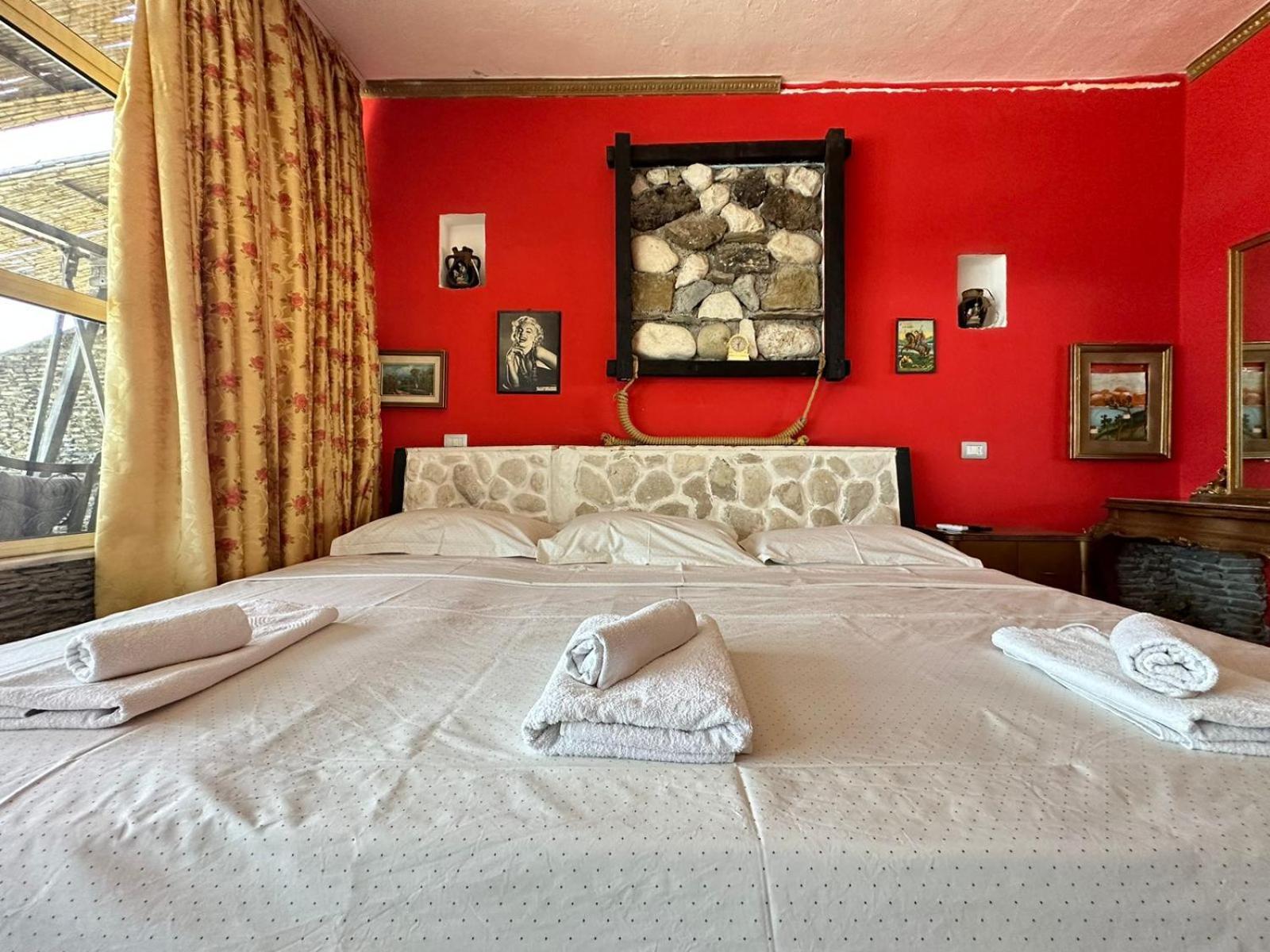 Hotel Vila "Oda E Miqve" Wlora Zewnętrze zdjęcie