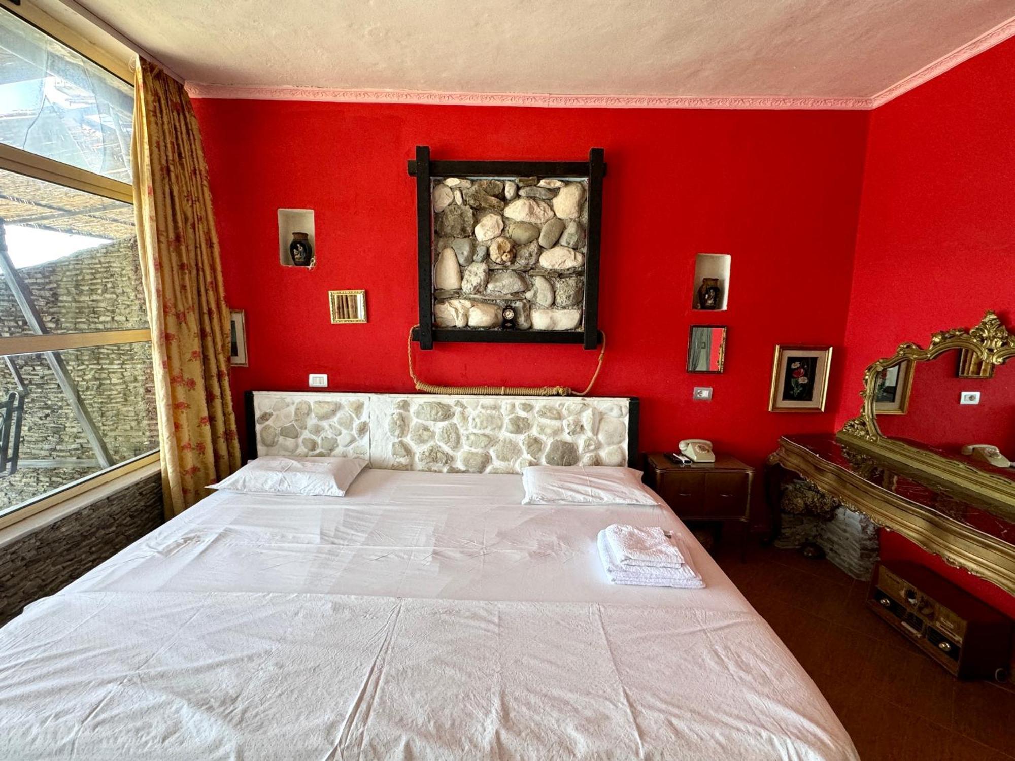 Hotel Vila "Oda E Miqve" Wlora Zewnętrze zdjęcie