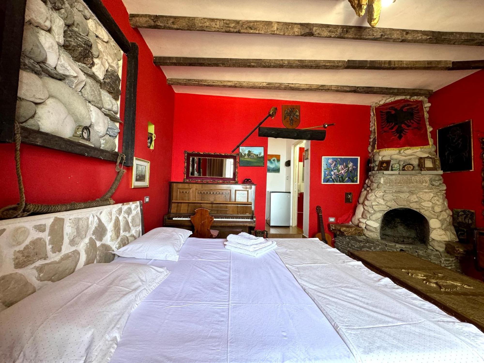 Hotel Vila "Oda E Miqve" Wlora Zewnętrze zdjęcie